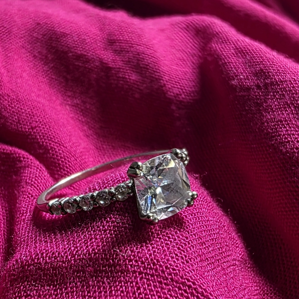 Source Unknown Silver And Pink Gem Ring - image 6